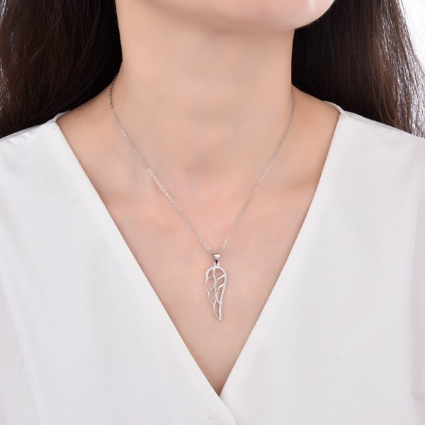 925 Sterling Silver Angel Wings Feather Pendant Necklace, Elegant & Fashionable Clavicle Chain, High-End Jewelry for Women - 图片 3