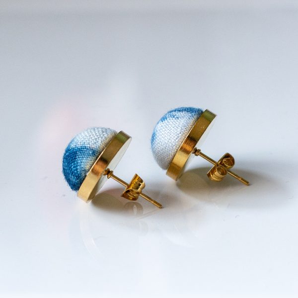 Blue dye tie dye handmade jewelry, stainless steel needle earrings, gold round bean earrings, ethnic retro artistic women