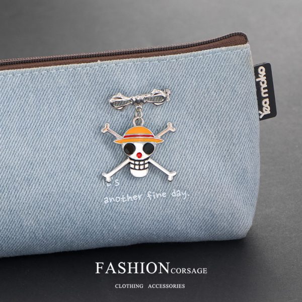 One Piece: Straw Hat, Skull Head, Brooch, Badge, Pendant, Clothes, Books, Packaging Accessories, Pin, Keychain, Necklace - Image 4