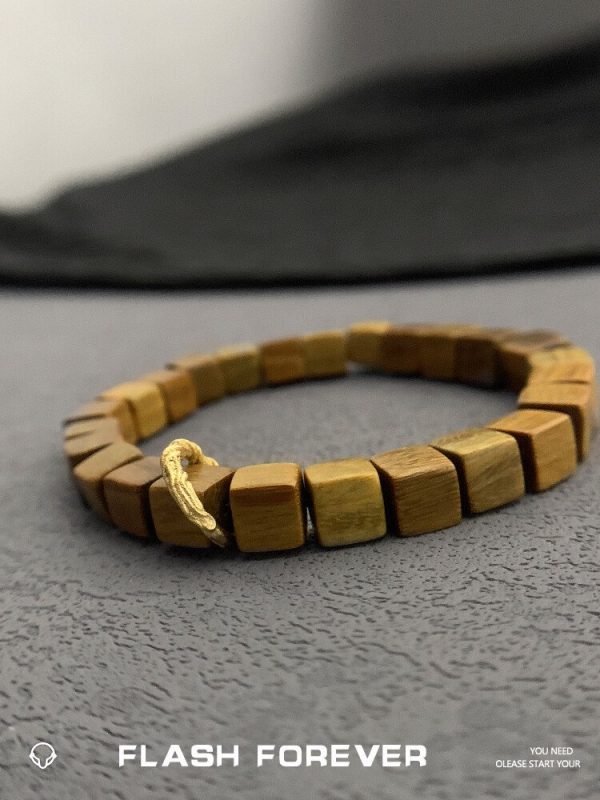 FLASHFOREVER Ethnic Style Simple Small Square Sandalwood Golden Teng Bracelet for Men and Women High end Trendy Product - 图片 4