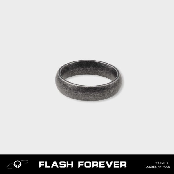 FLASHFOREVER Retro Vintage Vintage Arc Ring for Male and Female Students Simple Ancient Silver Titanium Steel Ring Does Not Fade