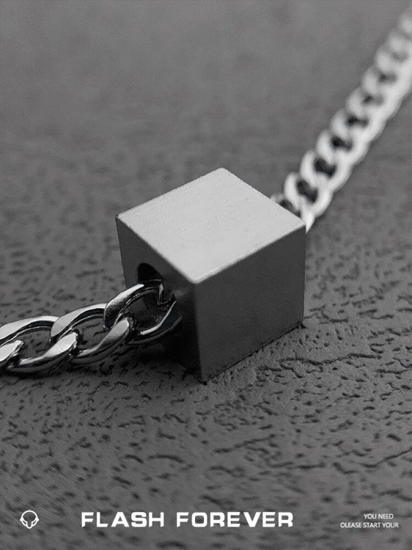 FLASHFOREVER Wang Yibo's same square necklace ins simple personality versatile chain bouncing Di earth cool - Image 6