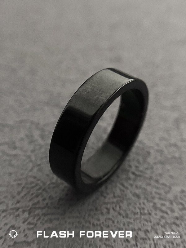 FLASHFOREVER simple and personalized ins smooth titanium steel couple ring trendy niche design fashionable men and women - 图片 6