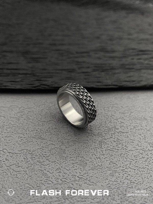 FLASHFOREVER retro domineering rotatable dragon scale ring men's trendy personality simple titanium steel does not fade - 图片 3