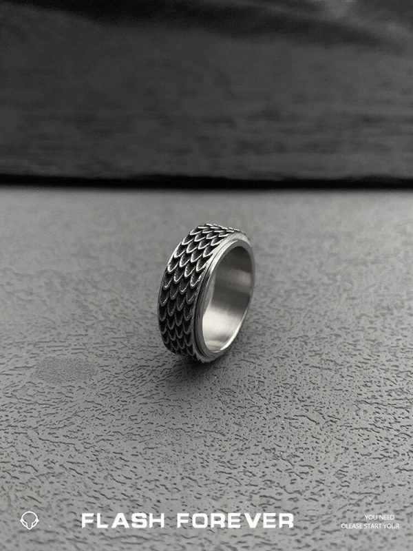 FLASHFOREVER retro domineering rotatable dragon scale ring men's trendy personality simple titanium steel does not fade - 图片 4