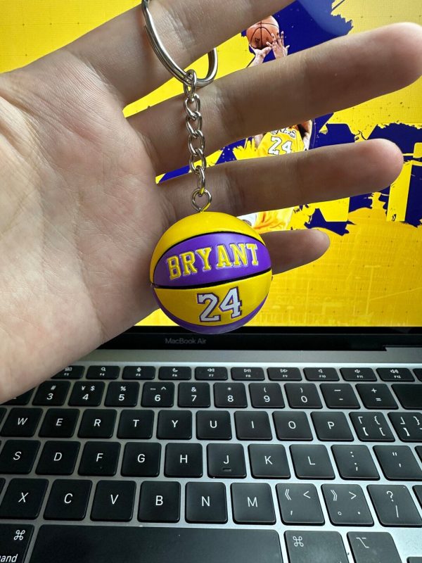 Kobe | Co branded jersey, basketball keychain, birthday gift, fan gift, NBA star merchandise gift - 图片 9