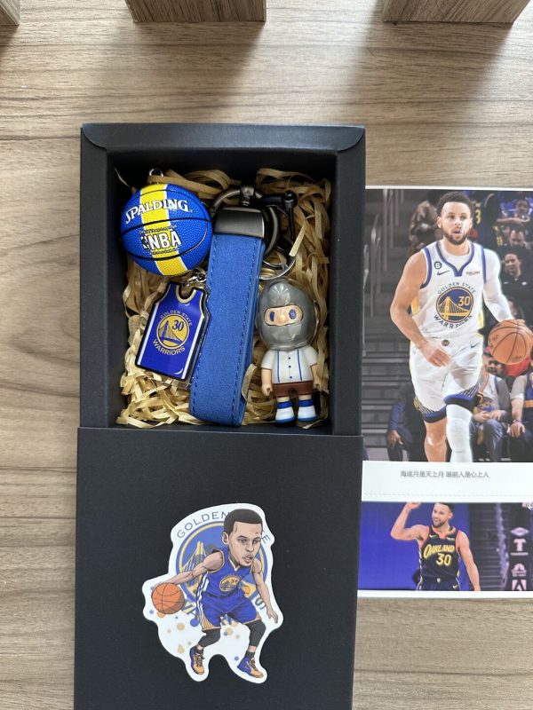 Curry | Co branded jersey, basketball keychain, birthday gift, fan gift, NBA star merchandise gift - 图片 3