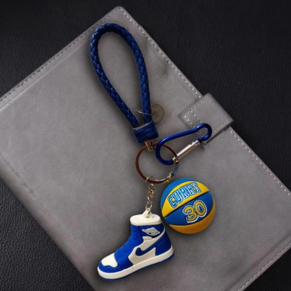 Personalized 3D Mini Sports Shoes Car Keychain Creative NBA Basketball Keychain Ring Bag Pendant Male - 图片 7